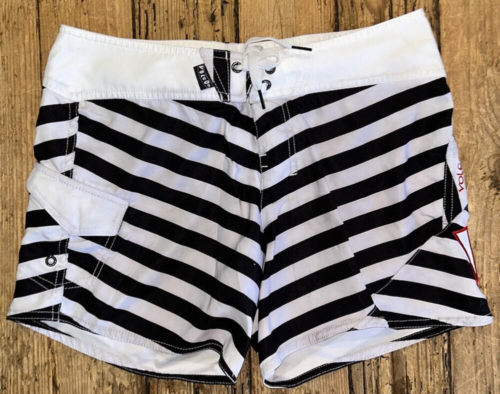Volcom Women’s Size 5 Black White Striped Shorts